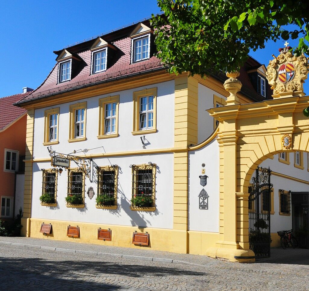 Romantik Hotel Zehntkeller Iphofen Exterior photo
